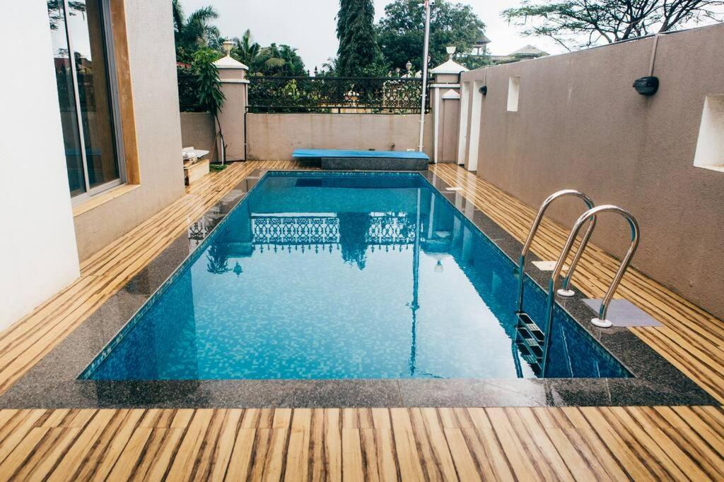 Unit 4 By Red Stone Villas Lonavala Εξωτερικό φωτογραφία